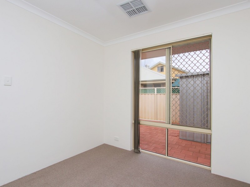 16 Osmond Street, Kenwick WA 6107