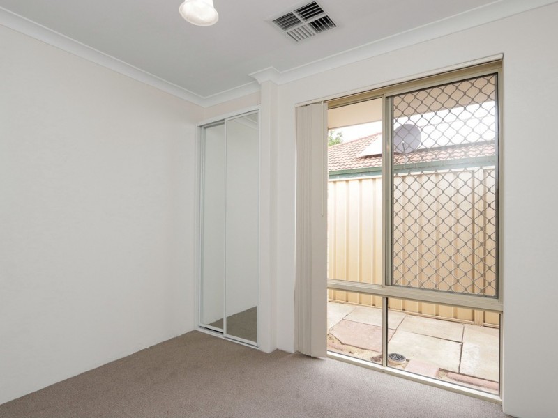 16 Osmond Street, Kenwick WA 6107