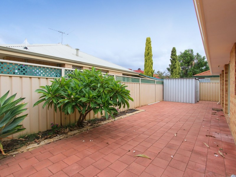 16 Osmond Street, Kenwick WA 6107