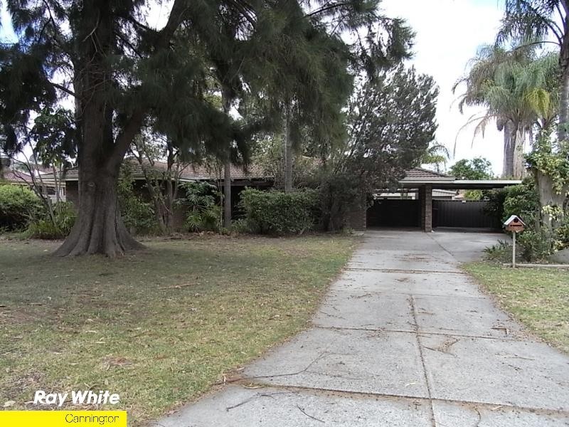 11 Rennison Street, Beckenham WA 6107