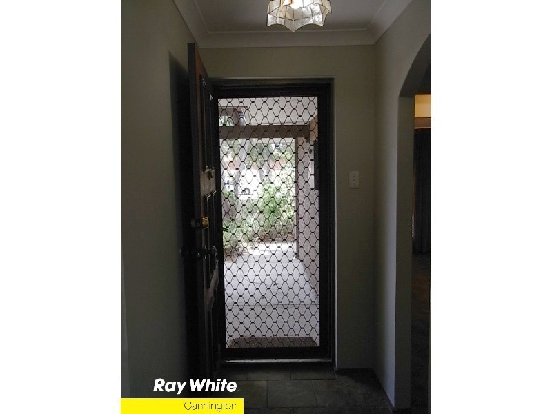 11 Rennison Street, Beckenham WA 6107