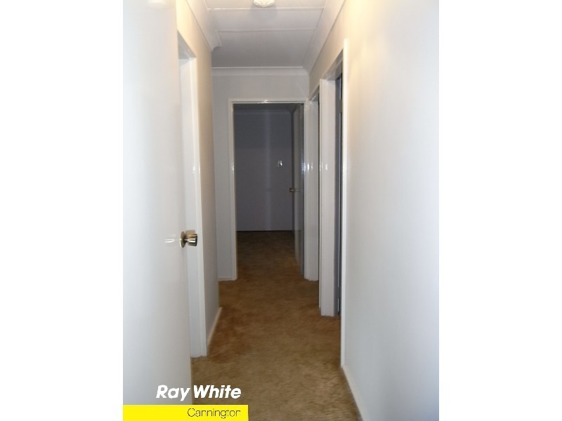 11 Rennison Street, Beckenham WA 6107