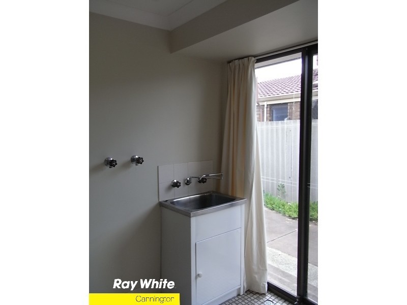 11 Rennison Street, Beckenham WA 6107