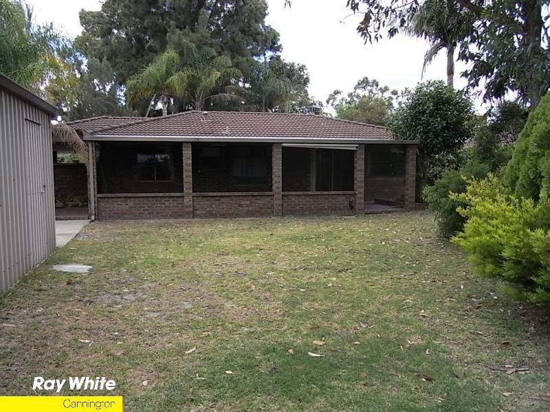 11 Rennison Street, Beckenham WA 6107