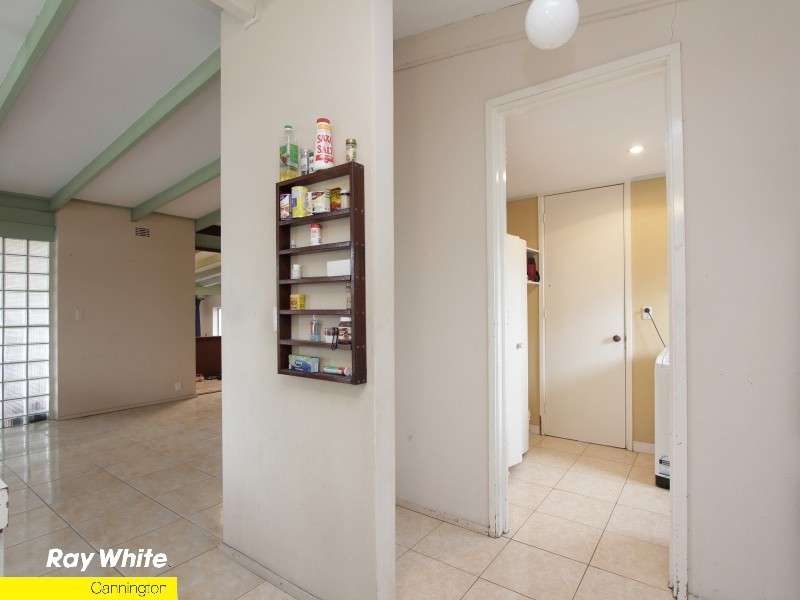 18 Lynstead Street, Beckenham WA 6107