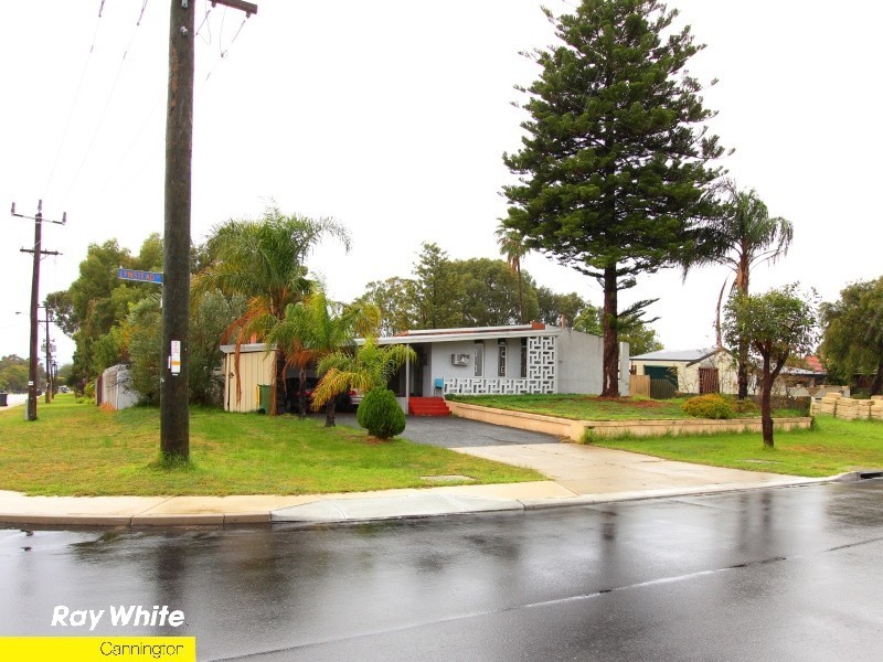 18 Lynstead Street, Beckenham WA 6107
