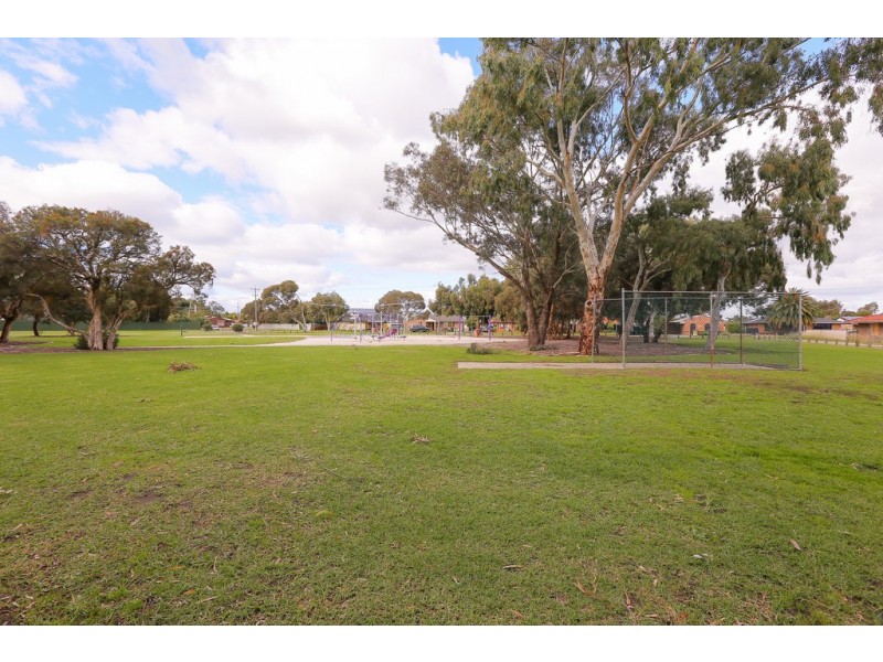 47 Namatjira Way, Kenwick WA 6107