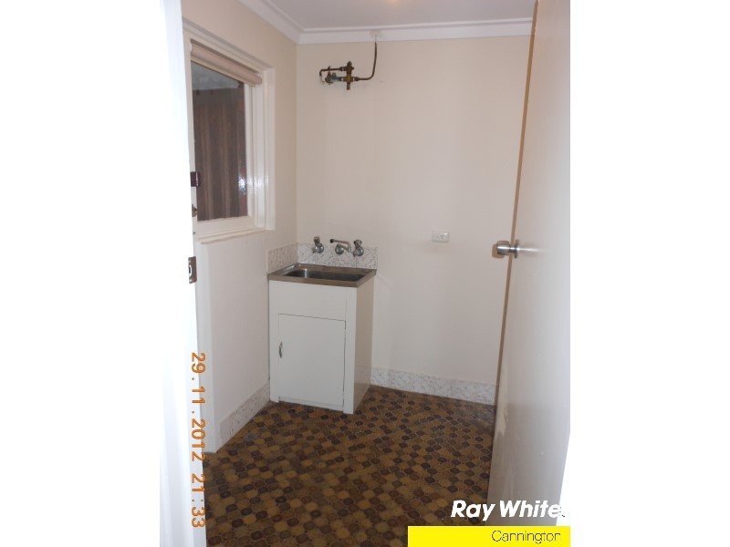 12 Orberry Way, Thornlie WA 6108