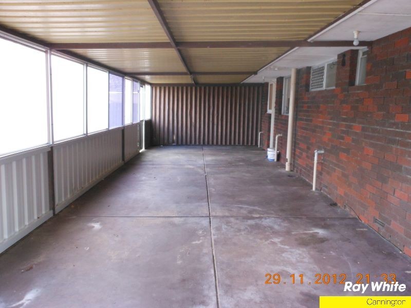 12 Orberry Way, Thornlie WA 6108