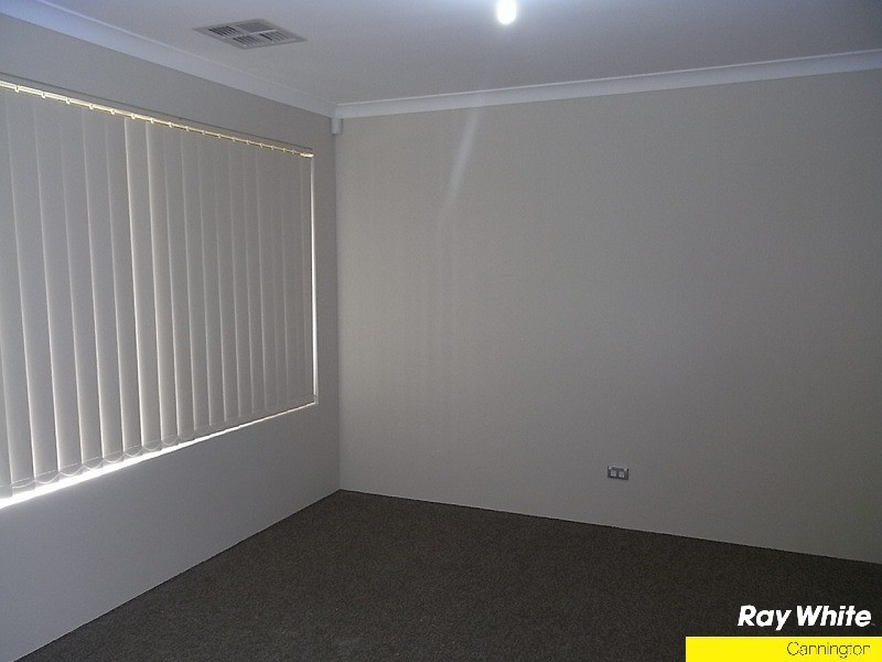 46 Glasgow Wy, Seville Grove WA 6112