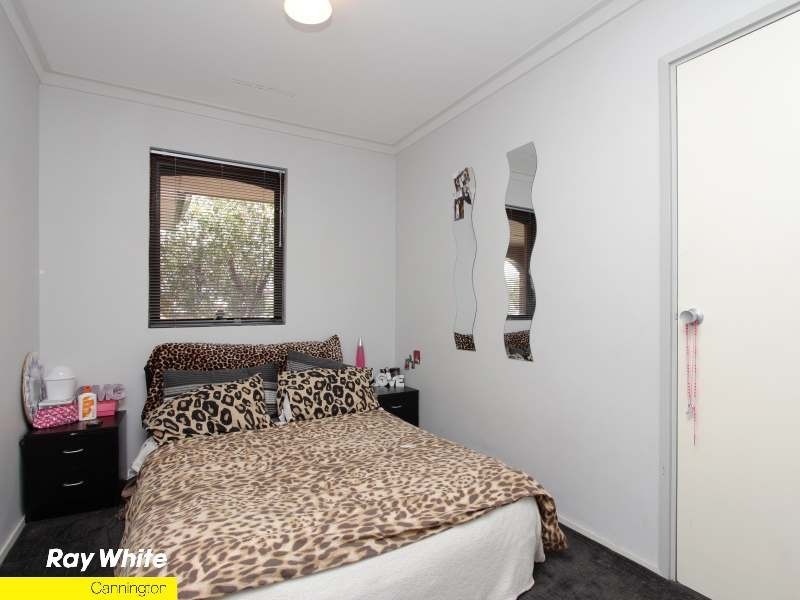 14 Dobell St, Huntingdale WA 6110