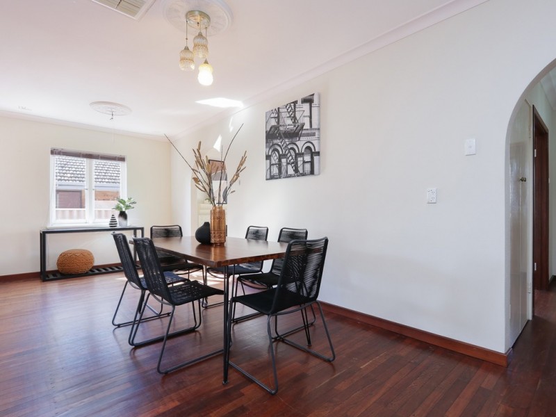 17 Bradford Street, Cannington WA 6107