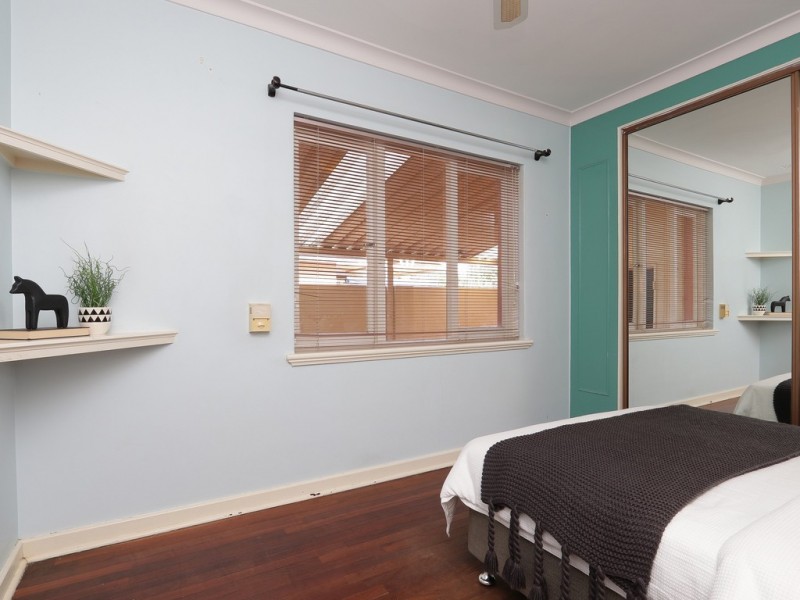 17 Bradford Street, Cannington WA 6107