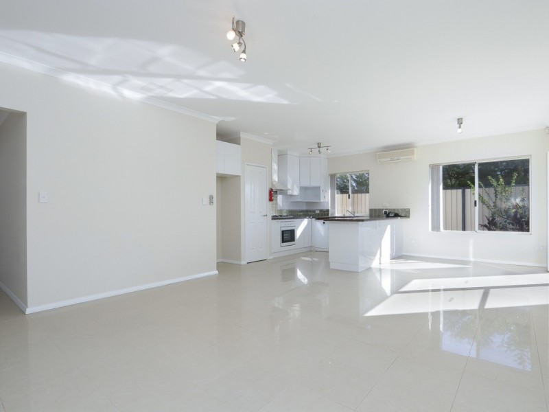 9 Duke Street, Bentley WA 6102