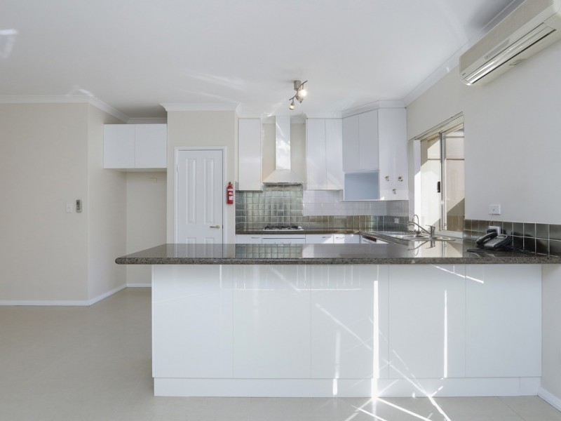 9 Duke Street, Bentley WA 6102