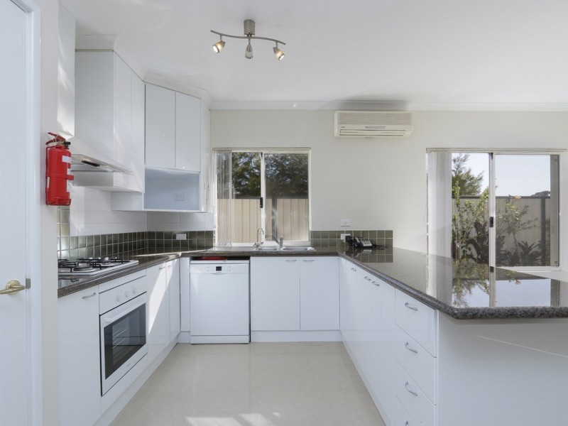 9 Duke Street, Bentley WA 6102