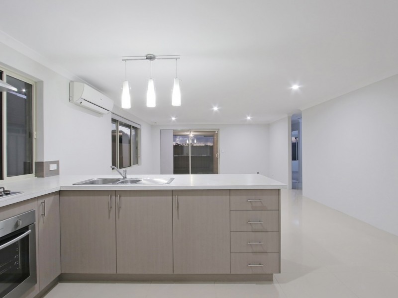 96 George Way, Cannington WA 6107