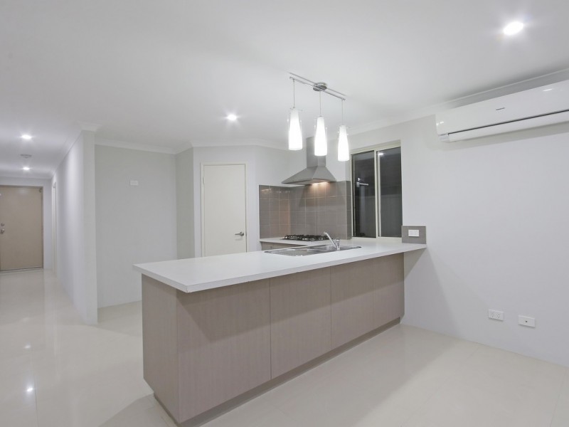 96 George Way, Cannington WA 6107