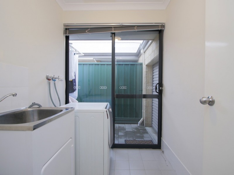 13 Walton Street, Queens Park WA 6107