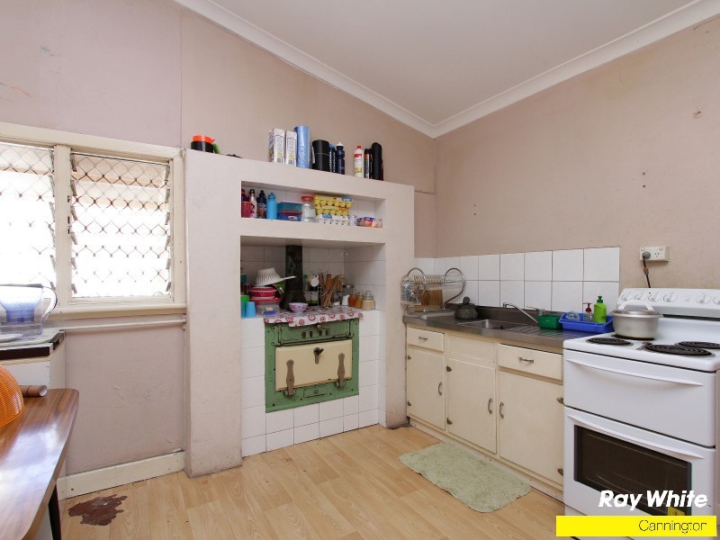 38 Streatham Street, Beckenham WA 6107