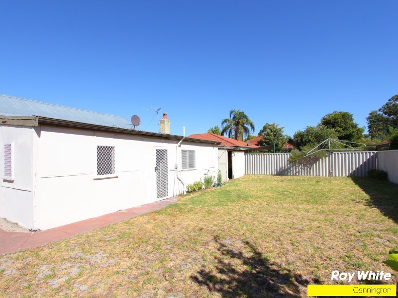 38 Streatham Street, Beckenham WA 6107