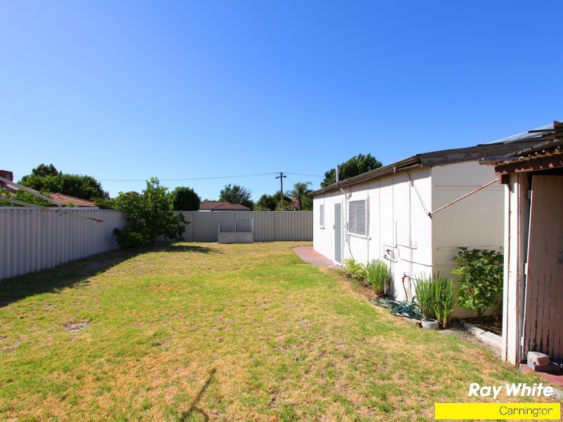38 Streatham Street, Beckenham WA 6107