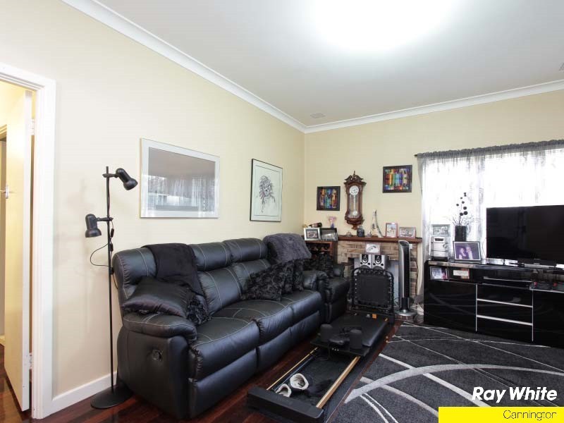 54 Andrews Road, Wilson WA 6107