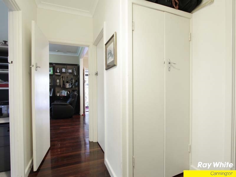 54 Andrews Road, Wilson WA 6107