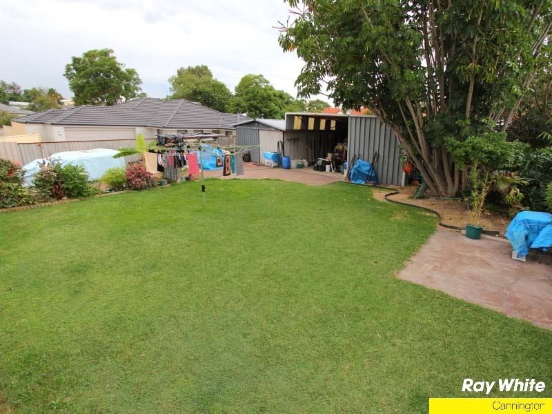 54 Andrews Road, Wilson WA 6107