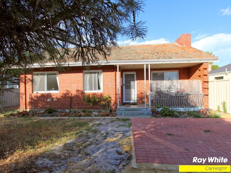 42A Cross Street, Queens Park WA 6107