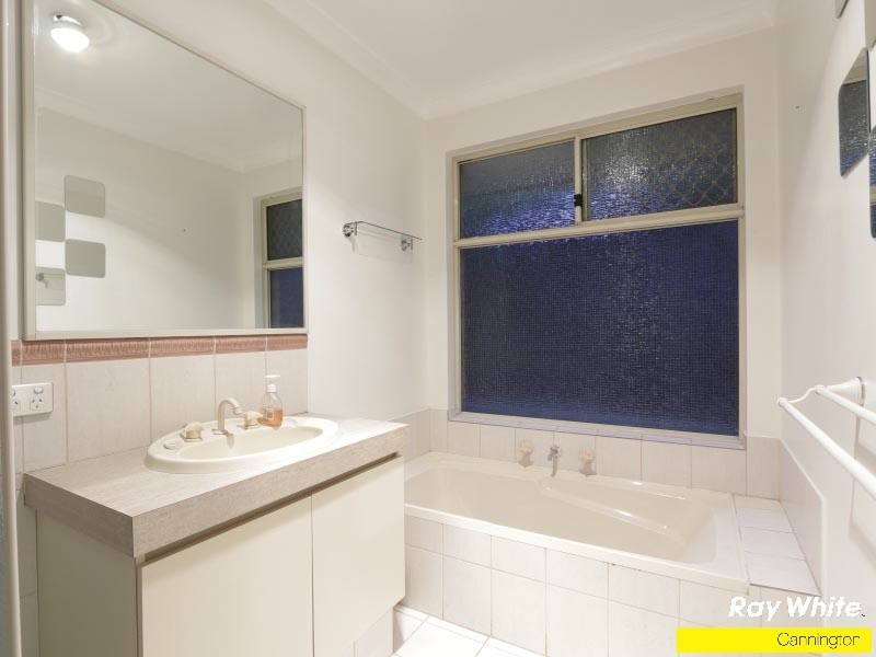 3 Eldridge Grove, Cannington WA 6107