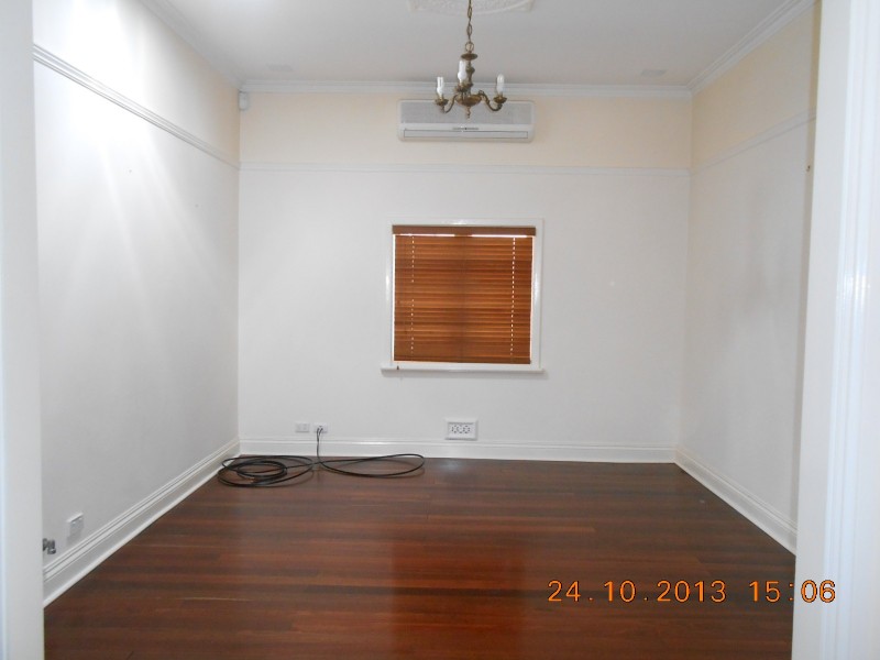 29 Palmerston Street, St James WA 6102