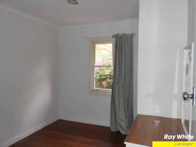 27 Stretton Wy, Kenwick WA 6107