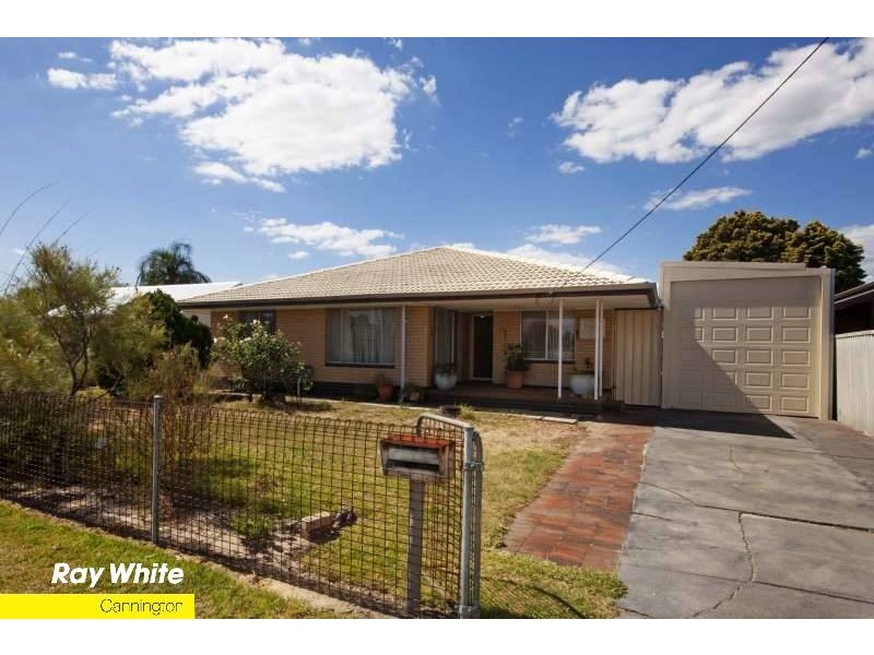 8 Streatham St, Beckenham WA 6107