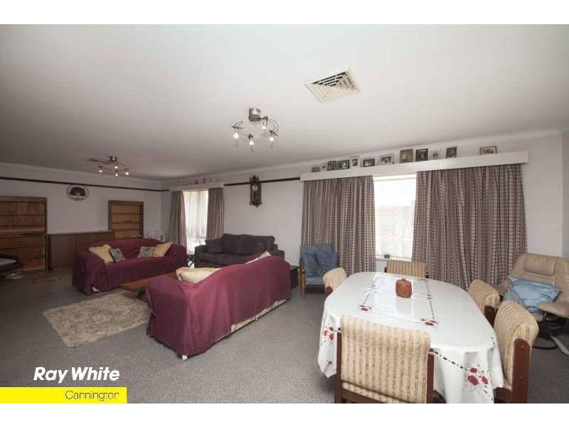 8 Streatham St, Beckenham WA 6107