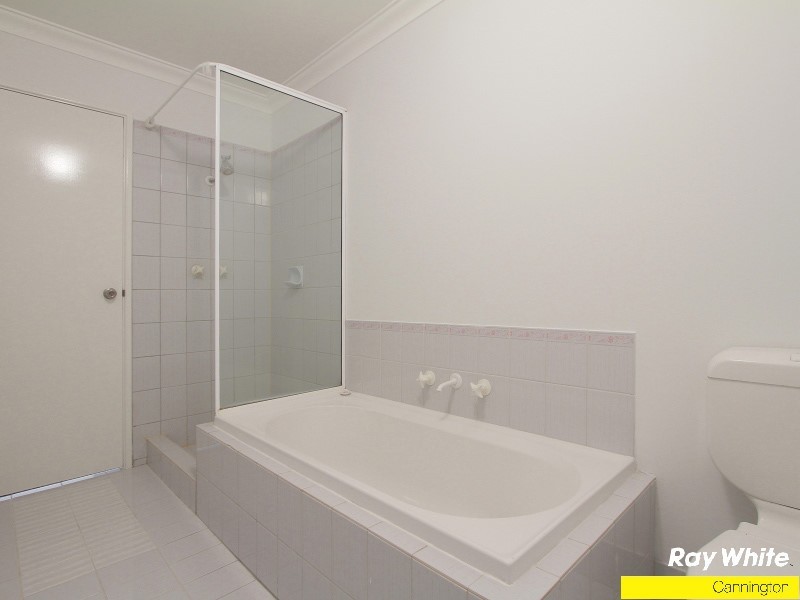 35c Coolgardie Street, St James WA 6102