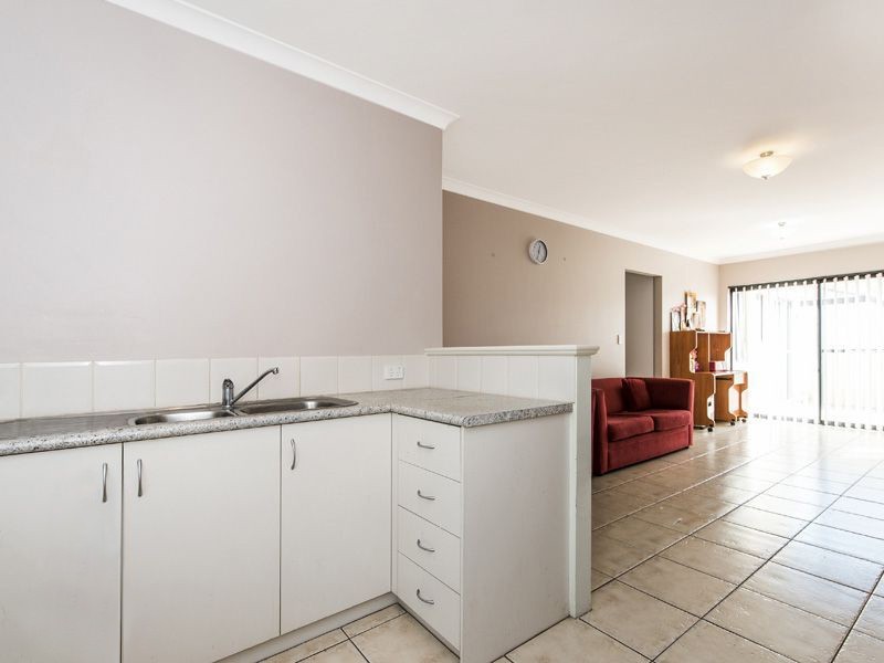 8/56 Henry Street, East Cannington WA 6107