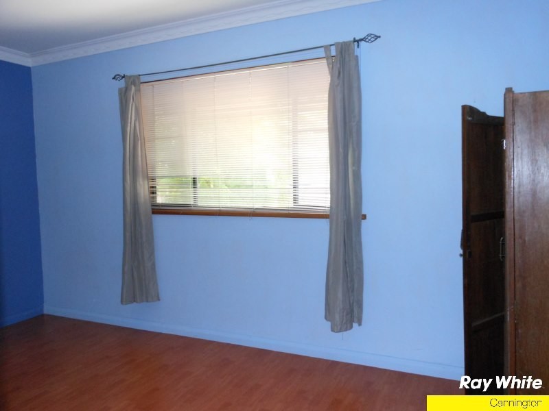 199A Treasure Road, Queens Park WA 6107