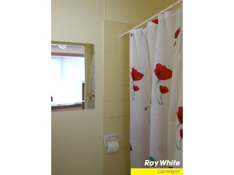 199A Treasure Road, Queens Park WA 6107