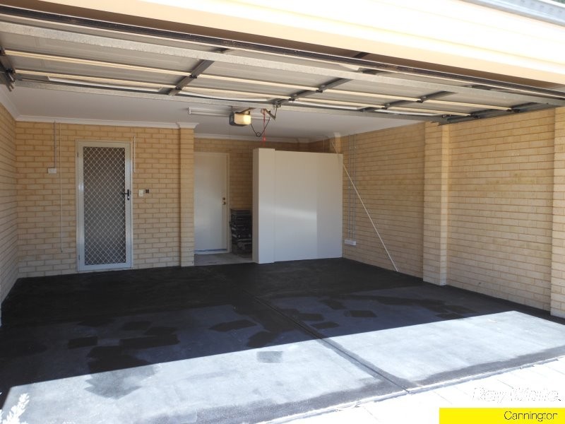 2/9 Marriott Street, Cannington WA 6107