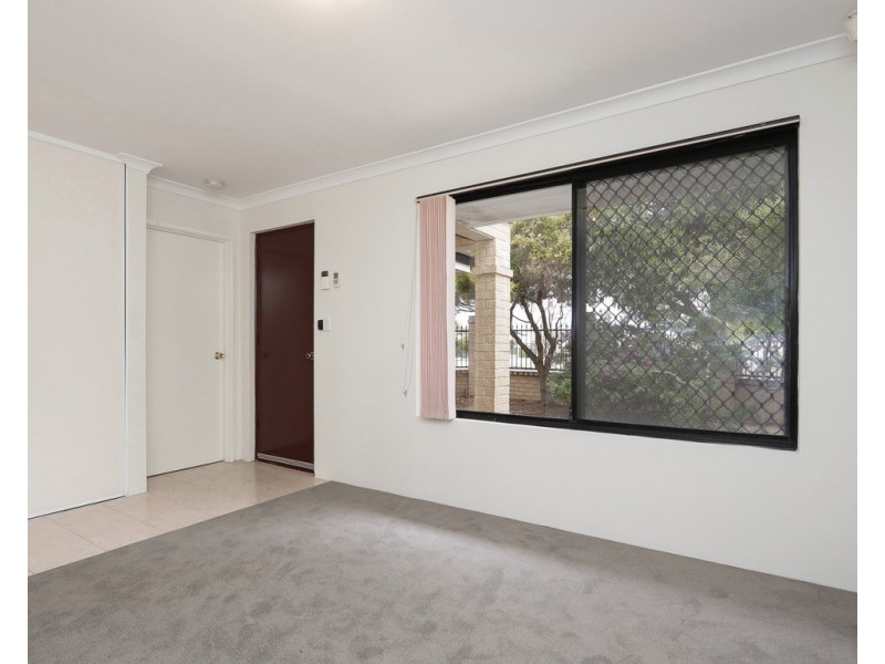 1/64 Henry Street, East Cannington WA 6107