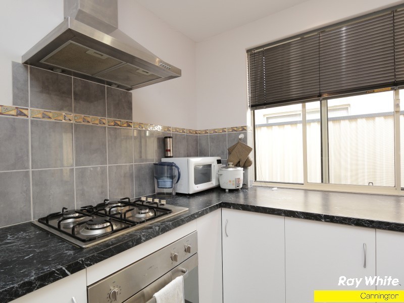 8/6 Morgan Street, Cannington WA 6107