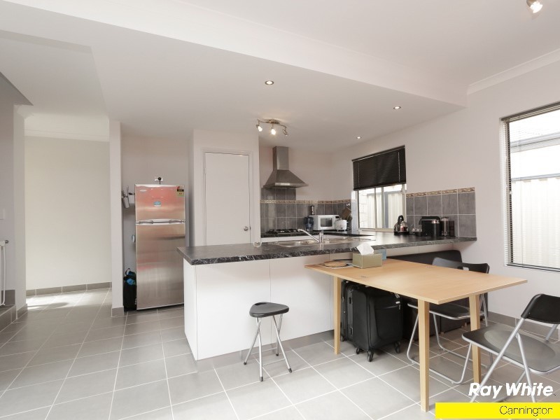 8/6 Morgan Street, Cannington WA 6107