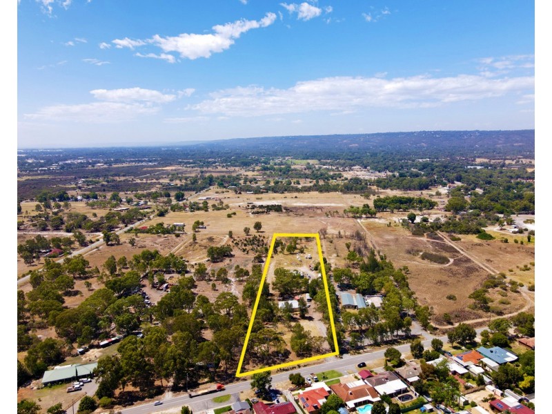 396 Bickley Rd, Kenwick WA 6107