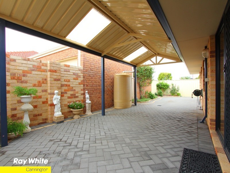 6/11 Highbury Crescent, Beckenham WA 6107