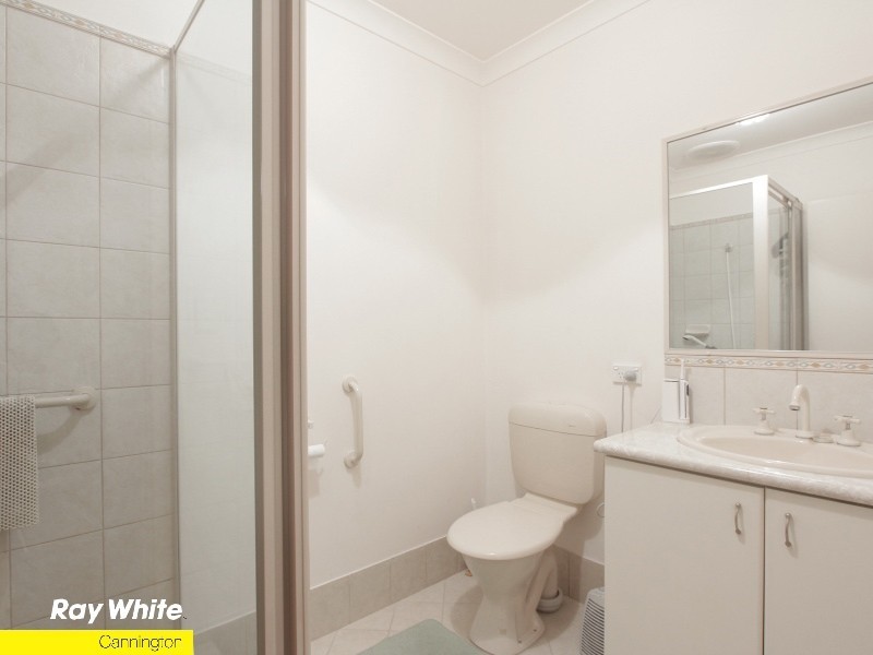 6/11 Highbury Crescent, Beckenham WA 6107