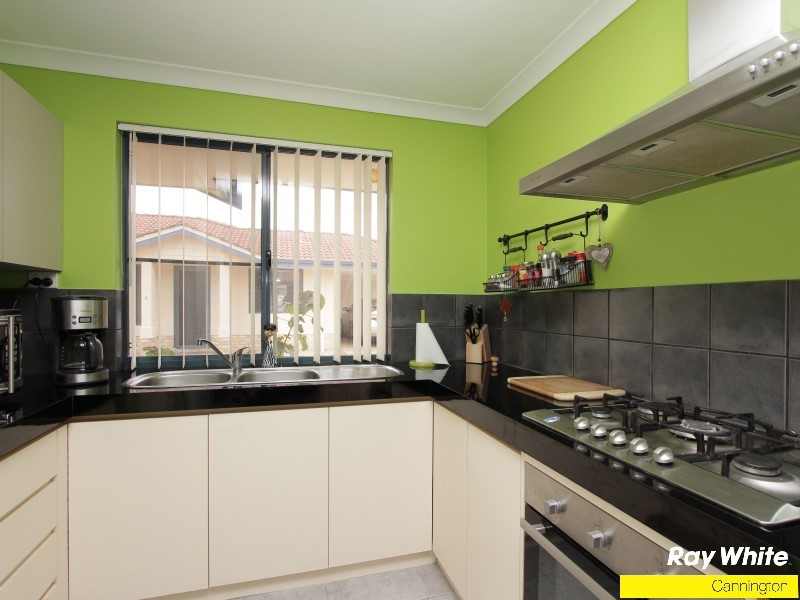 13/5-9 Herndon Close, Cannington WA 6107