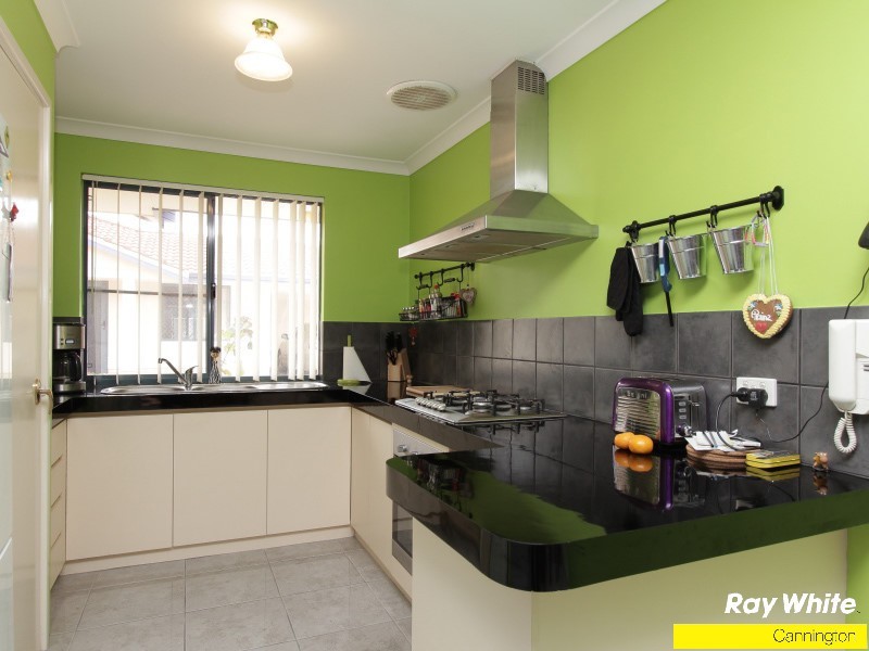 13/5-9 Herndon Close, Cannington WA 6107