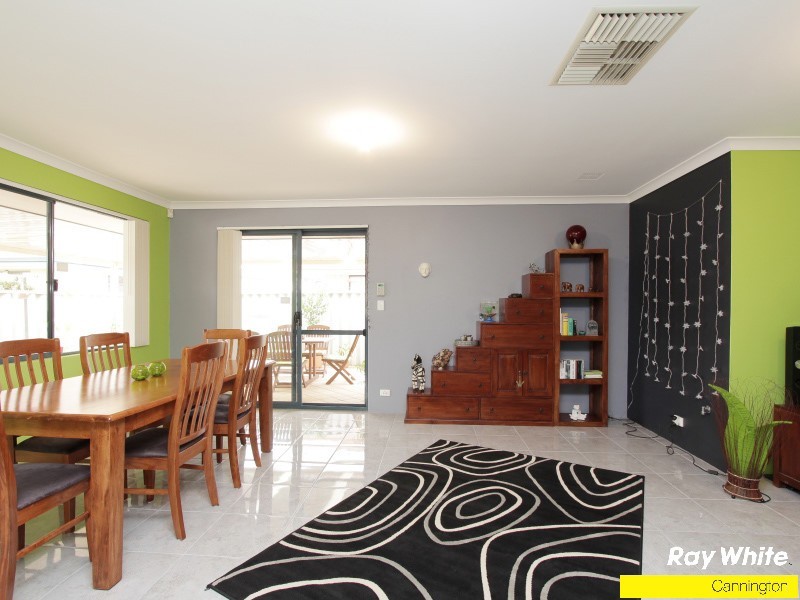 13/5-9 Herndon Close, Cannington WA 6107