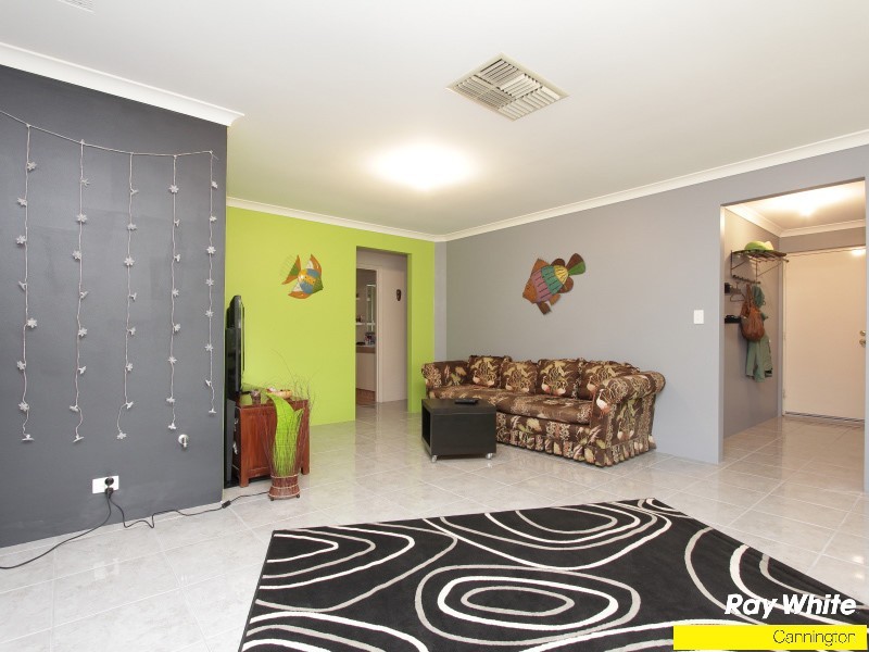 13/5-9 Herndon Close, Cannington WA 6107